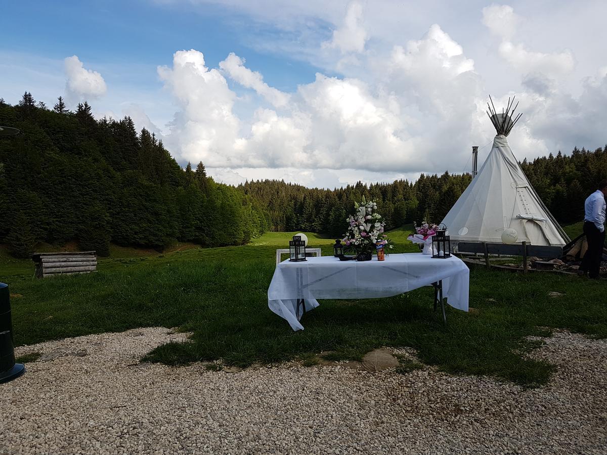 Village Tipi La Féclaz Dış mekan fotoğraf